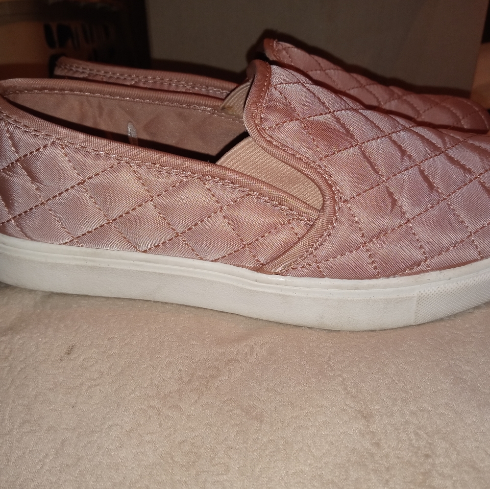 Time and tru slip on shoes